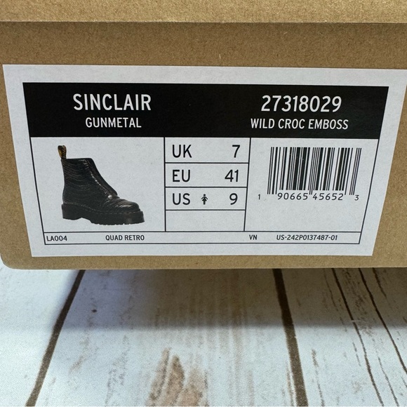 Dr. Martens Doc Martens Women's Sinclair Crocodile Quad Retro Platform Boots New - Picture 10 of 15